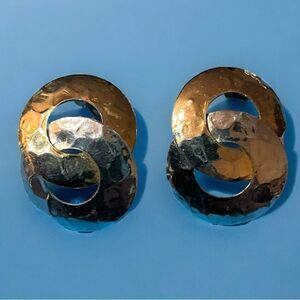 90s Vintage Pierced Earrings Gold & Silver Tone Hammered Entwined Circles